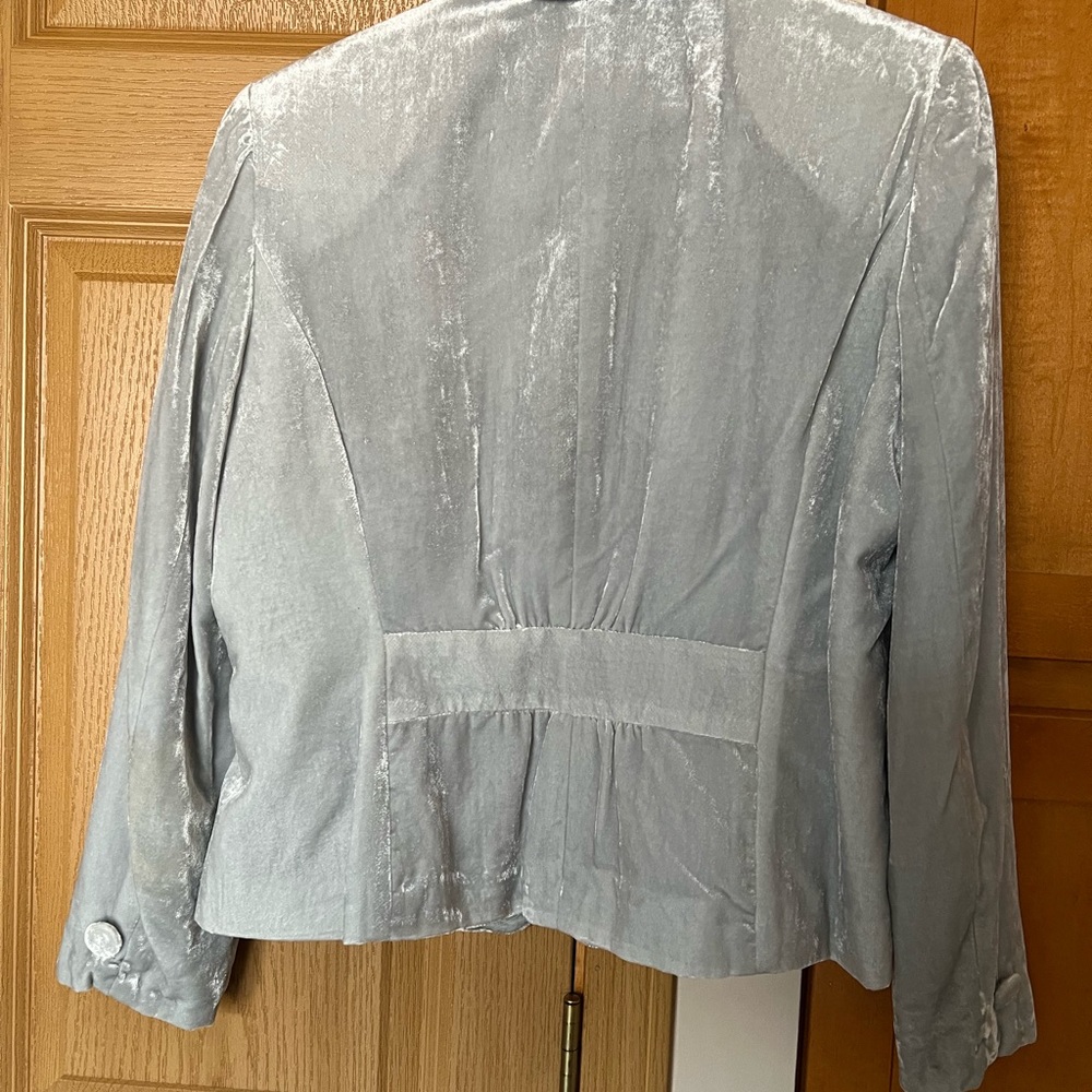 Worthington Size 6 Like New Use Only For Church - image 3